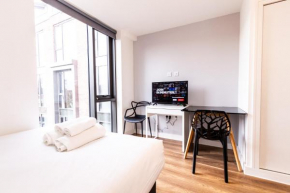 Stunning Centrally Located Studio Apt